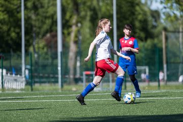 Bild 129 - wCJ Hamburger SV - VfL Pinneberg : Ergebnis: 9:0